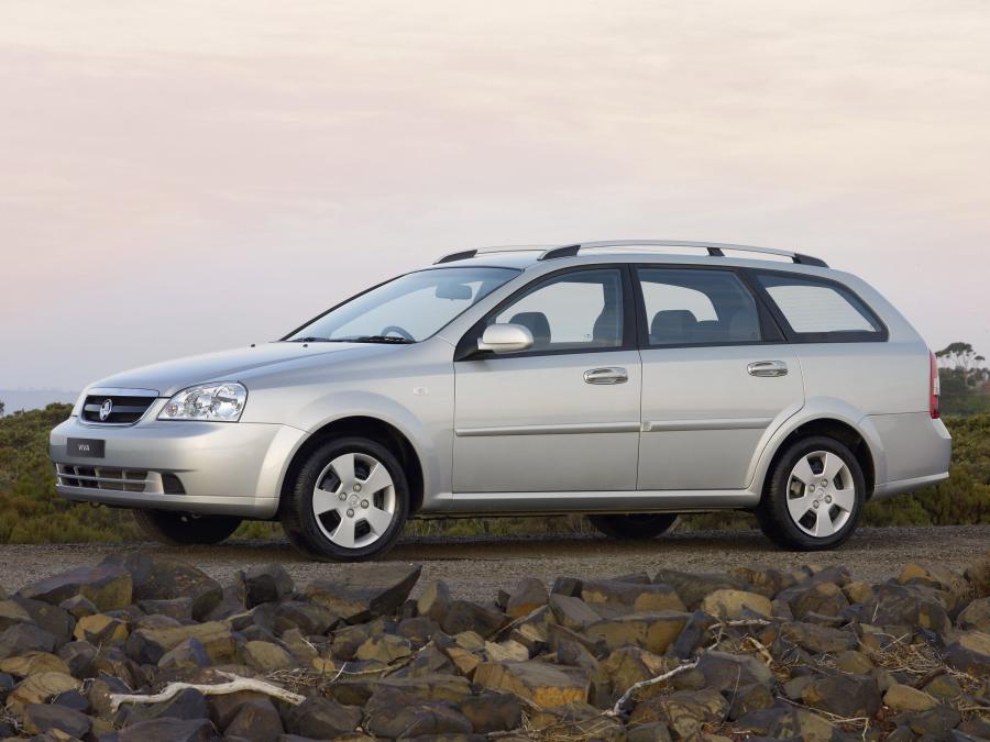  Holden Viva Wagon 2005 года  (фото 8 из 21)